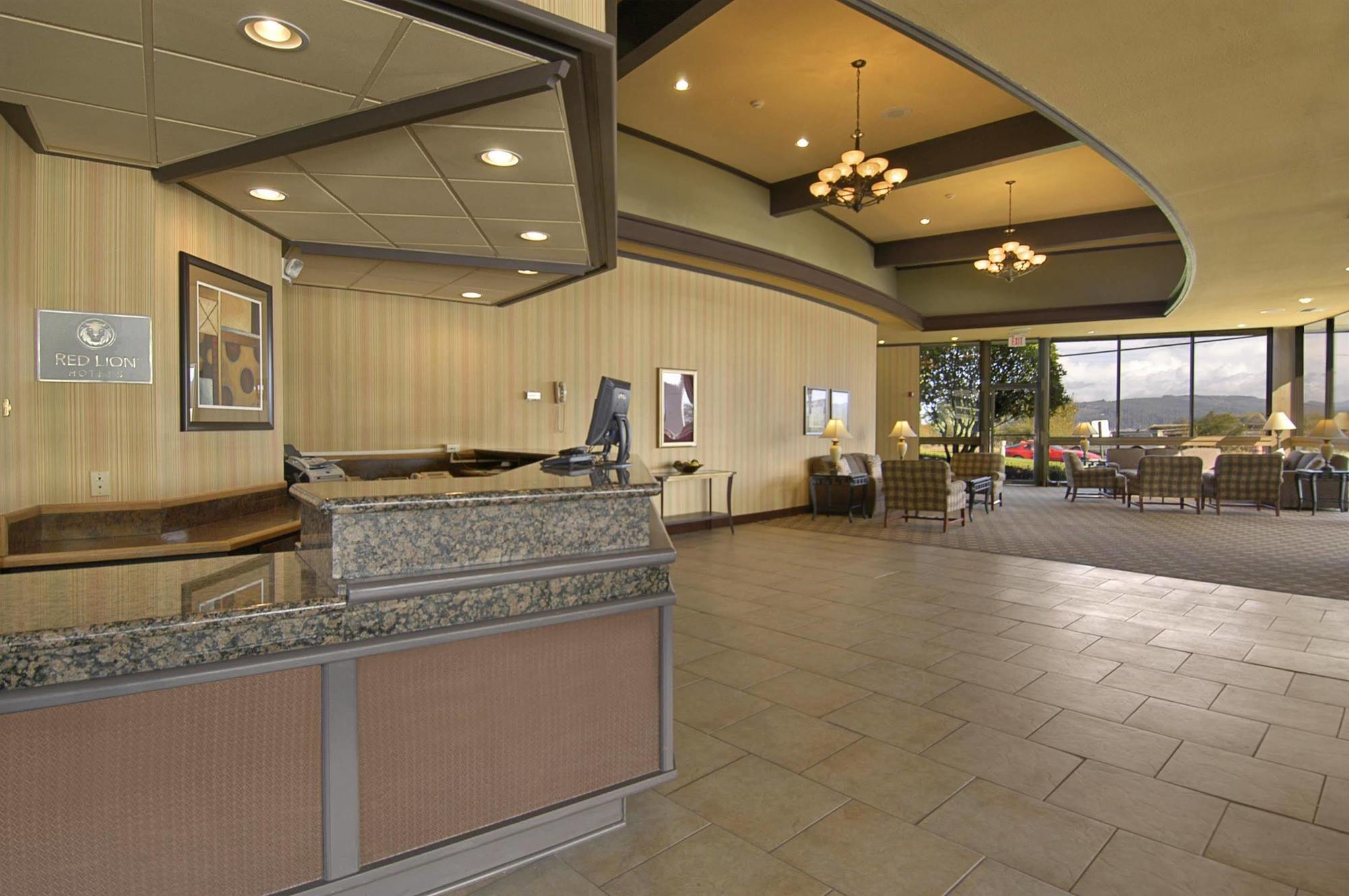 Red Lion Hotel Coos Bay Intérieur photo